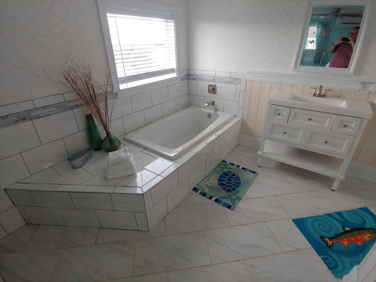 2508 Beach Rd, Semi-Oceanfront, Pool/Hot Tub 纳格斯黑德 外观 照片